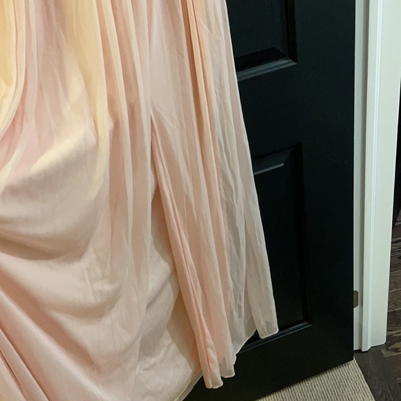 David’s Bridal Bridesmaid Dress Pink Size 12 NEVER WORN - Picture 3 of 4